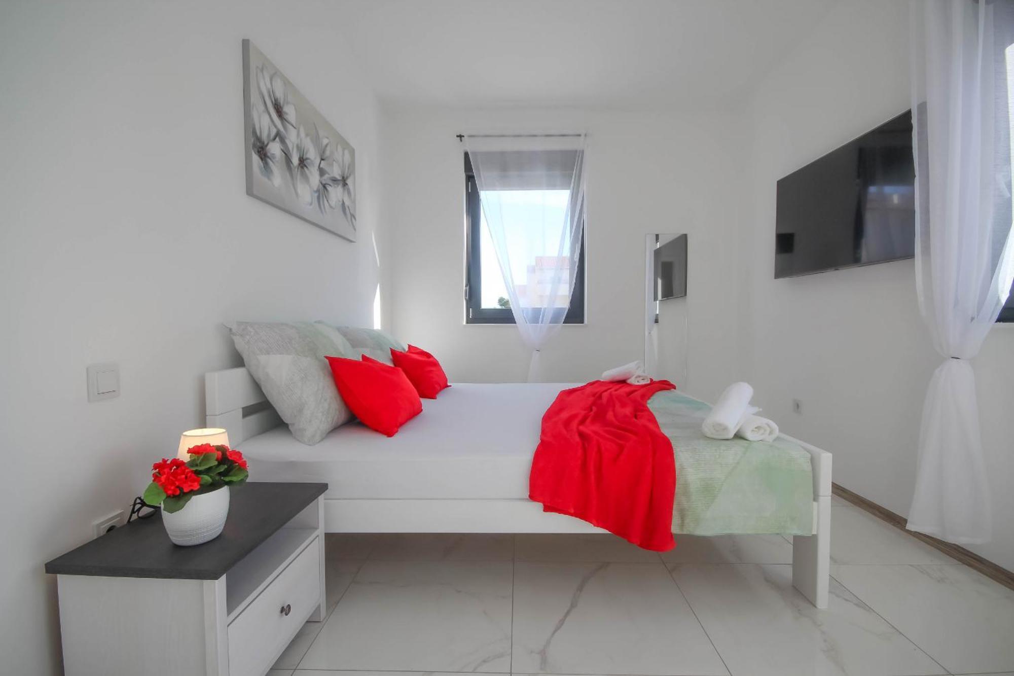 Villa Essenza Vita In Vodice Only 650 Meters From The Beach Dış mekan fotoğraf
